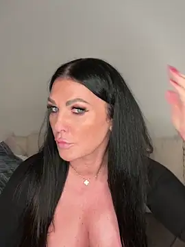 Nola Luxx-offiziell online show from 12/22/25, 05:54