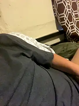 Pedro98801 online show from 10/15/25, 06:52