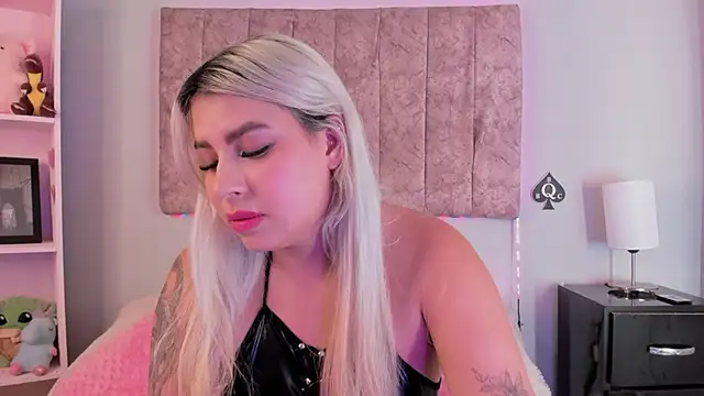 naomi sanz online show from 02/21/26, 04:02