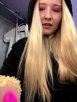 Milana Key online show from 01/14/26, 10:36