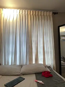 Tayler Kim online show from 04/08/26, 06:52