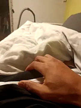 soli25418 online show from 12/02/25, 06:14