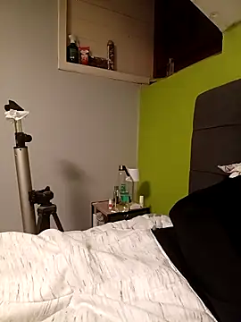 soli25418 online show from 12/05/25, 05:20