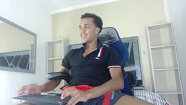 aston xvera online show from 09/21/25, 03:30