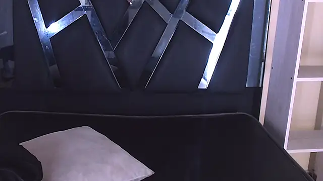 aston xvera online show from 01/10/26, 02:08