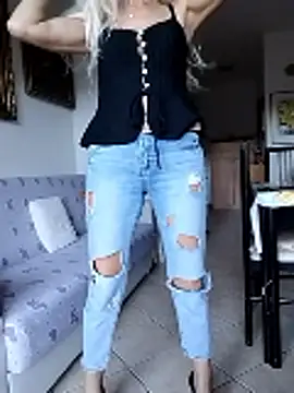  sexyBLONDE46  online show from 11/05/25, 02:50