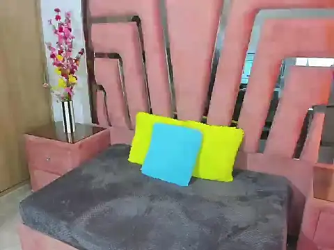 MaraKarly online show from 03/06/26, 07:32