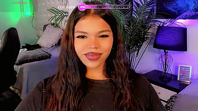 Snapshot of Valeria_Swett_ chatting on 05/15/26, 08:32 Valeria Swett online show from 05/15/26, 08:32