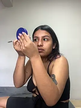 Snapshot of _Chloe_Smith chatting on 10/21/25, 03:35  Chloe Smith online show from 10/21/25, 03:35