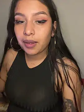  Chloe Smith online show from 04/16/26, 04:35