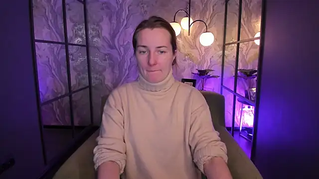 MeggySun online show from 01/13/26, 01:05