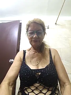 MaryLunne online show from 09/30/25, 11:54
