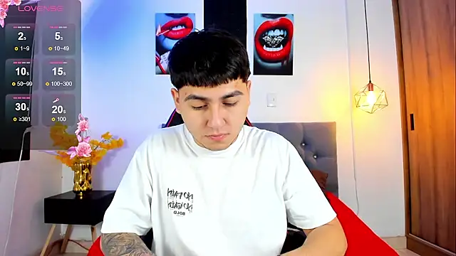 Nicolas James Sc online show from 10/09/25, 01:42