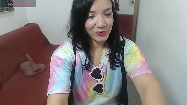 Snapshot of danna_zuluaga chatting on 10/16/25, 12:28 danna zuluaga online show from 10/16/25, 12:28
