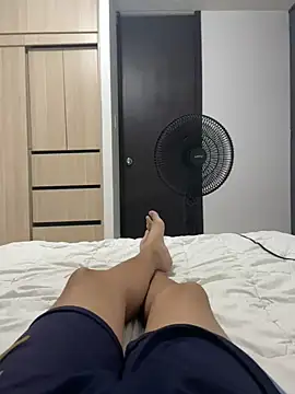 regina mills milk online show from 10/12/25, 05:17