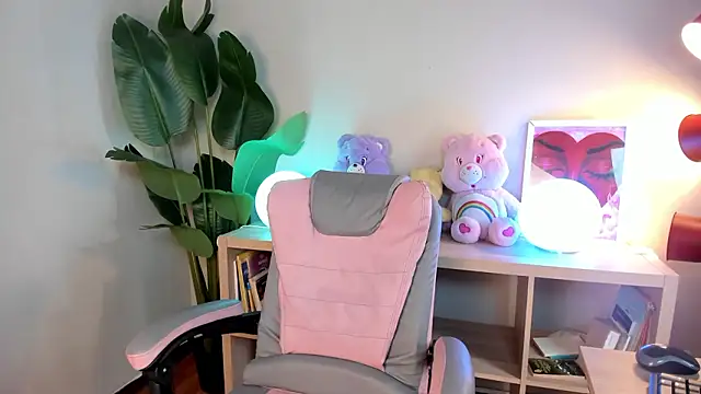 Mystic blue online show from 03/13/26, 12:45