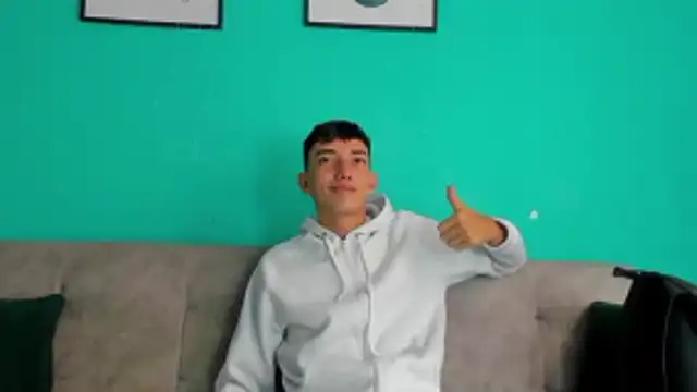 Maikol Ortiz online show from 04/17/26, 12:08