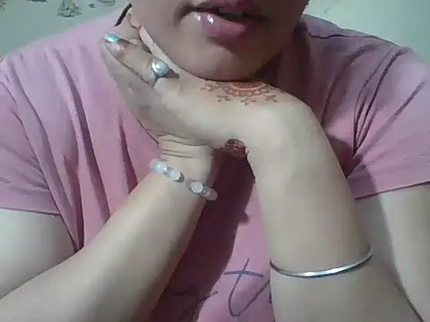 Snapshot of rekha_09 chatting on 10/05/25, 07:07 rekha 09 online show from 10/05/25, 07:07