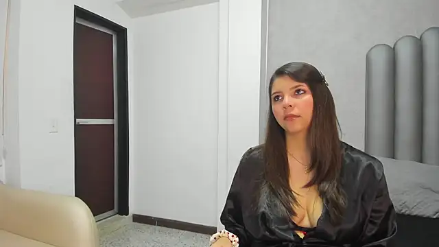 Charlotte-Star online show from 11/19/25, 09:04