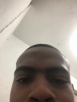 criss zuri online show from 07/18/26, 10:41
