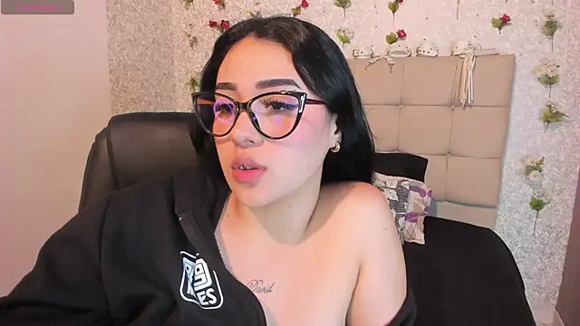 Scarlett Hot7 online show from 09/25/25, 04:27