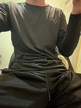 Snapshot of black_xun chatting on 02/11/26, 04:45 black xun online show from 02/11/26, 04:45