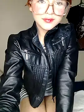 elizabeth05 online show from 10/05/25, 09:34