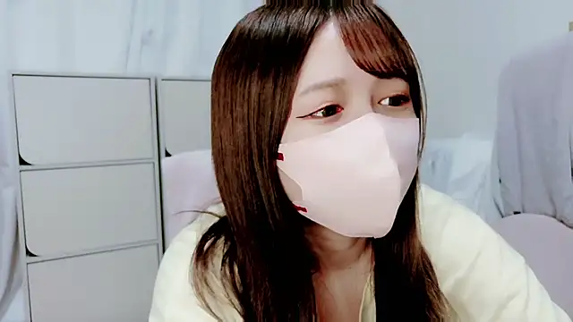 Snapshot of Hanachan_Gcup_ chatting on 09/19/25, 03:34 Hanachan Gcup  online show from 09/19/25, 03:34