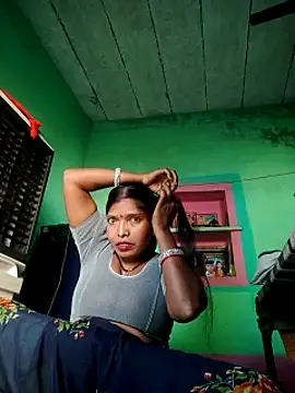 Jivika Jaiswal online show from 09/24/25, 03:21