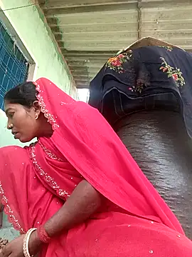 Jivika Jaiswal online show from 10/17/25, 02:04