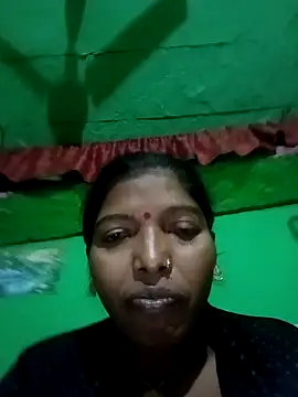 Jivika Jaiswal online show from 11/18/25, 12:49