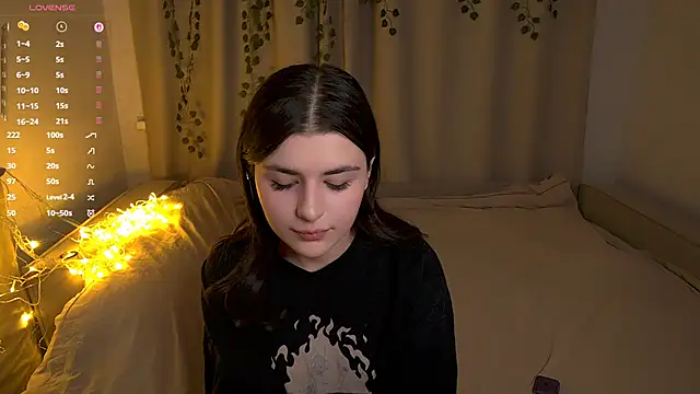 pyro flerrr online show from 11/04/25, 03:11