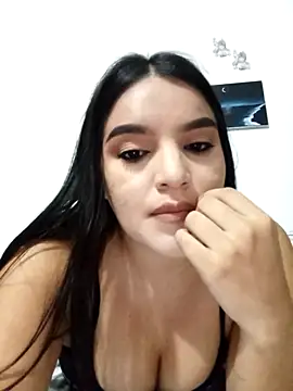 chloe 90 online show from 12/03/25, 01:24