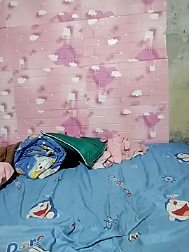 Snapshot of Tin_tanny chatting on 10/19/25, 01:23 Tin tanny online show from 10/19/25, 01:23