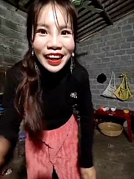 Tin tanny online show from 12/20/25, 12:18