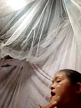 xinhxinhcute online show from 09/18/25, 01:13