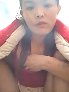 xinhxinhcute online show from 10/25/25, 12:45