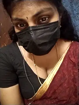 Nithiila online show from 11/18/25, 05:45