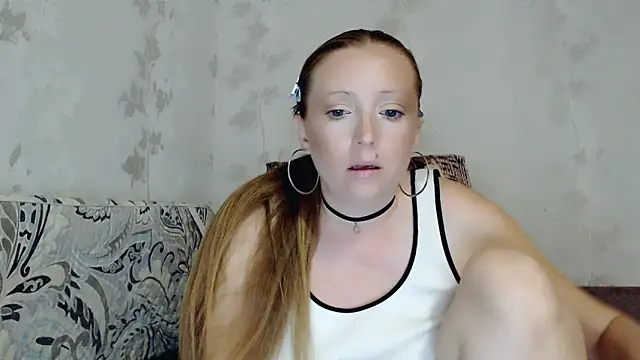 Snapshot of angelllsexy chatting on 09/11/25, 06:19 angelllsexy online show from 09/11/25, 06:19