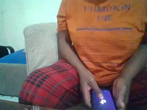 Snapshot of lolli961 chatting on 07/04/26, 09:10 lolli961 online show from 07/04/26, 09:10