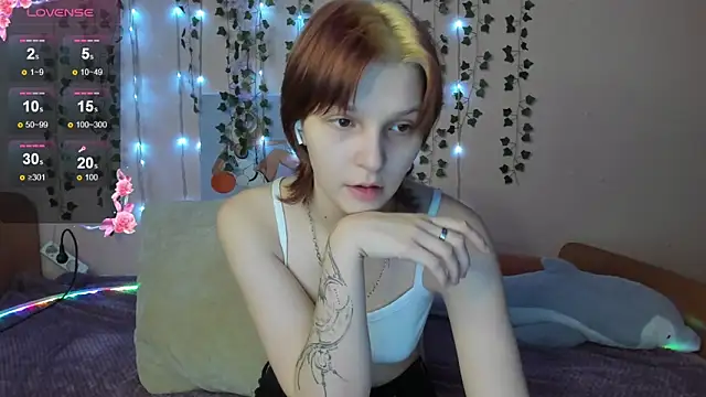 AudreyyKim online show from 11/22/25, 02:10