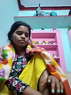 Snapshot of Bebo_Sweety143 chatting on 12/18/25, 11:33 Bebo Sweety143 online show from 12/18/25, 11:33