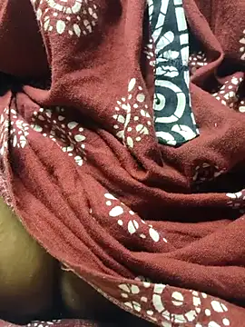 desi boudi87 online show from 09/29/25, 11:42