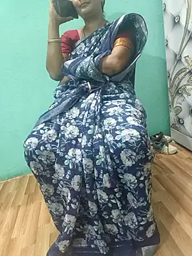 desi boudi87 online show from 10/19/25, 12:06