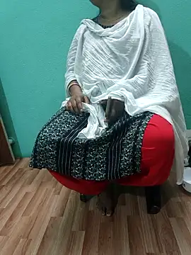 desi boudi87 online show from 10/31/25, 11:33