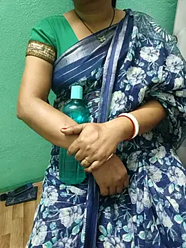 desi boudi87 online show from 03/13/26, 09:38