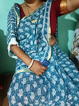 desi boudi87 online show from 03/28/26, 11:10