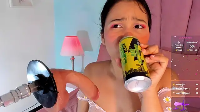 emma clarke  online show from 10/31/25, 03:51