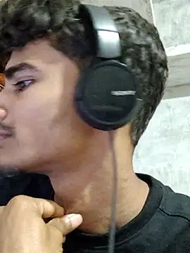 jitendra5834 online show from 10/23/25, 05:40