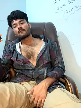 MeekBatgirl online show from 10/13/25, 05:02